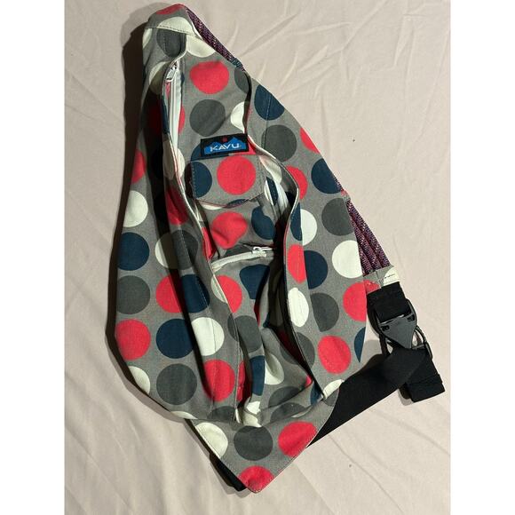 KAVU Rope Sling Bag Crossbody Shoulder Hiking Backpack Multicolor Camping hobo - Picture 6 of 7